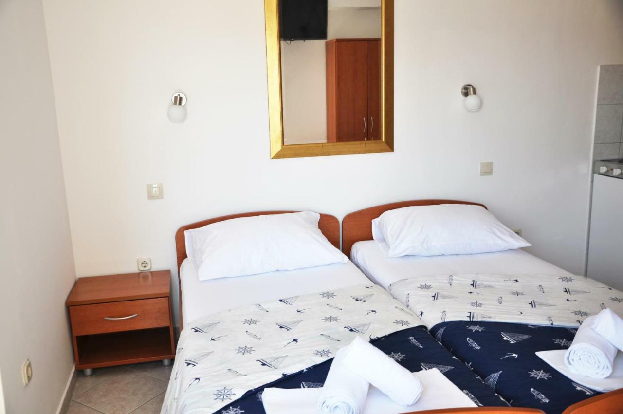 Sunrise Studio Apartments 3 Lokva Rogoznica Kültér fotó